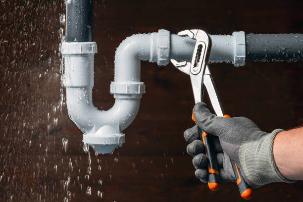 Professional Leak Detection technician working in Seville, OH